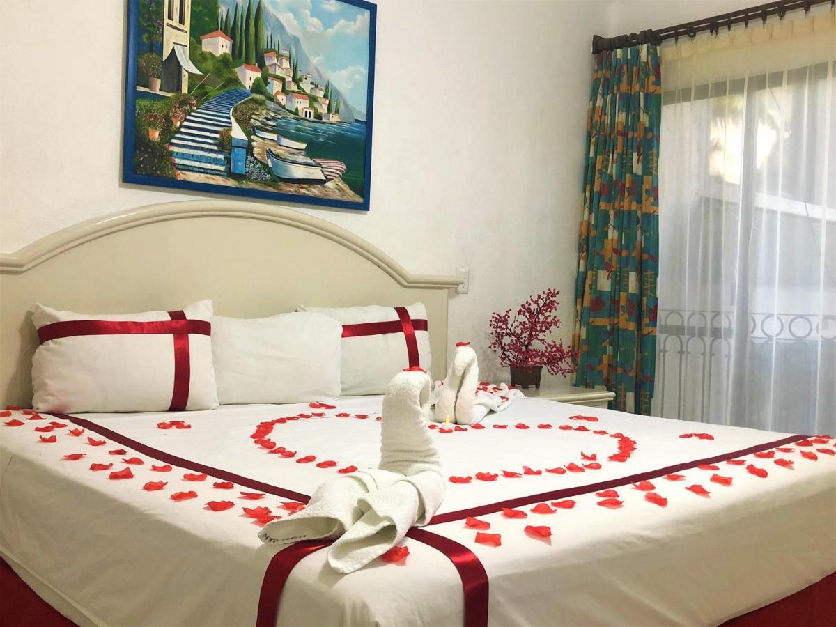Hotel Costa Brava Мансанильо Экстерьер фото