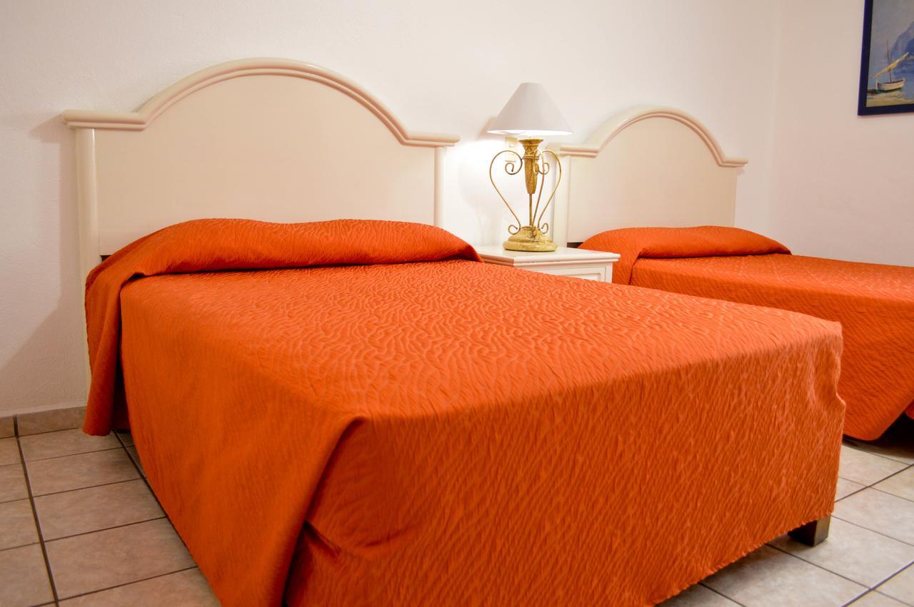 Hotel Costa Brava Мансанильо Экстерьер фото